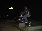 ���� ���� 
���
